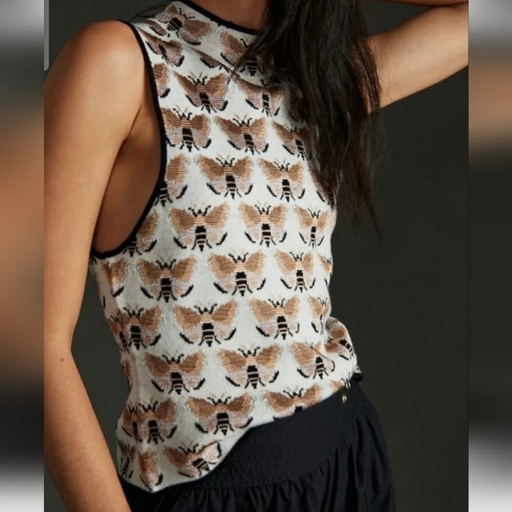 Anthropologie x Sarah Gordon Maria Mock Neck Sweater Tank–Bee Print Metallic. M - Picture 2 of 16